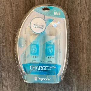 Psyclone Wii Charge Station